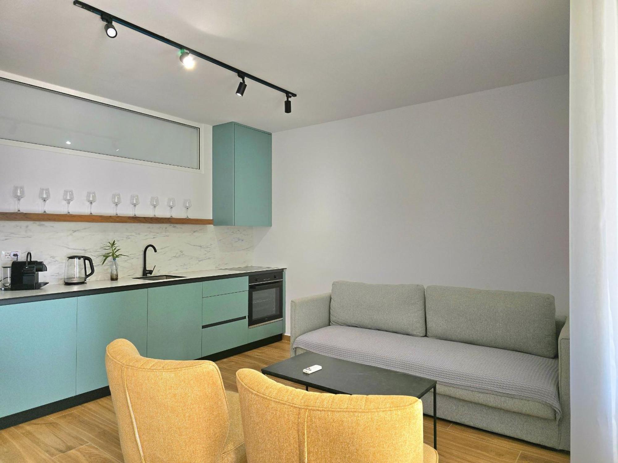 Cozy - 296 * Durrës