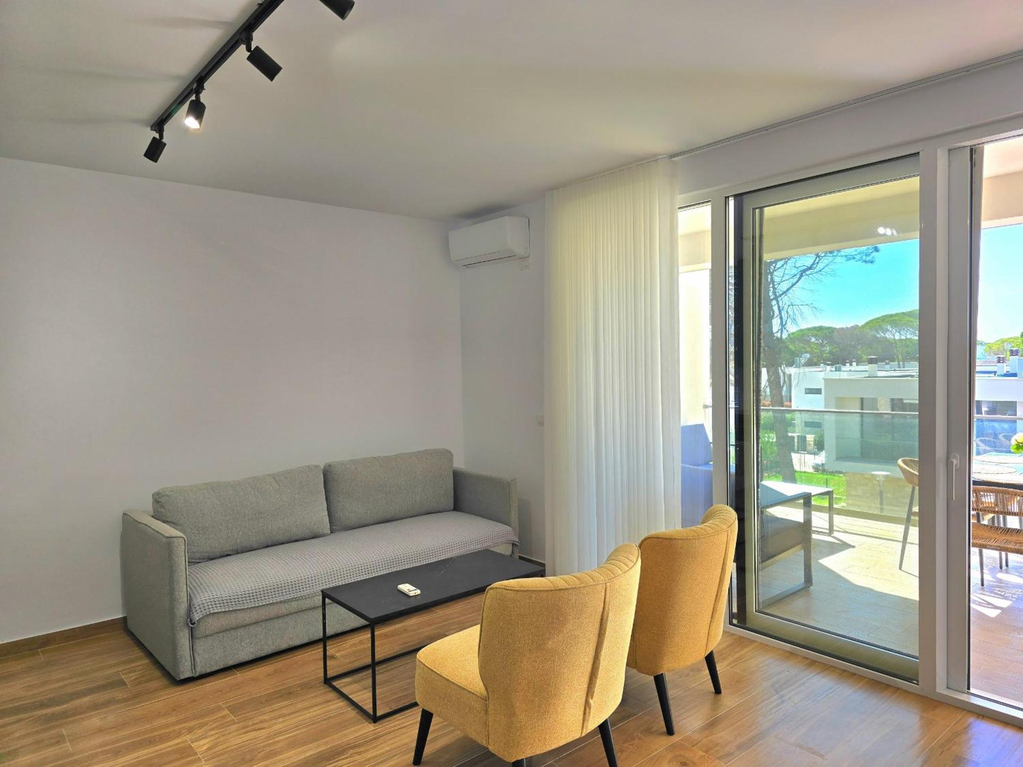Cozy - 296 Apartament Durrës