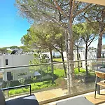 Cozy Beach Apartment - 296