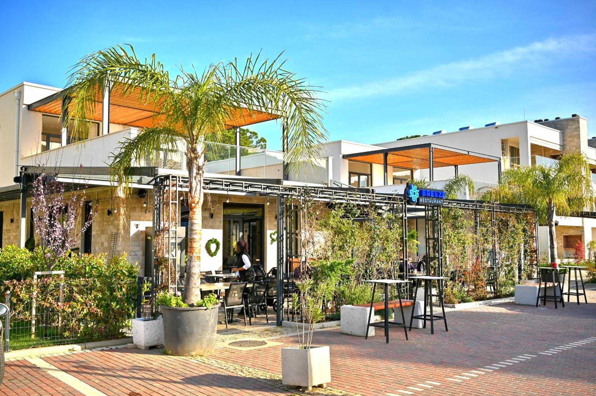 Cozy - 296 Apartment Durres